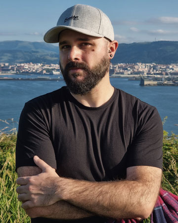 IGOR CRUCHAGA
